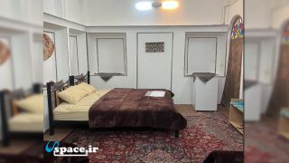 نمای  داخلی اتاق پاقپون اقامتگاه بوم گردی صادقی کاشان - اصفهان
