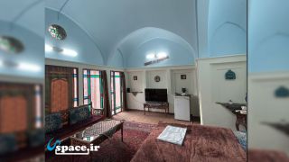 نمای داخلی اتاق گذر نو اقامتگاه بوم گردی صادقی کاشان - اصفهان